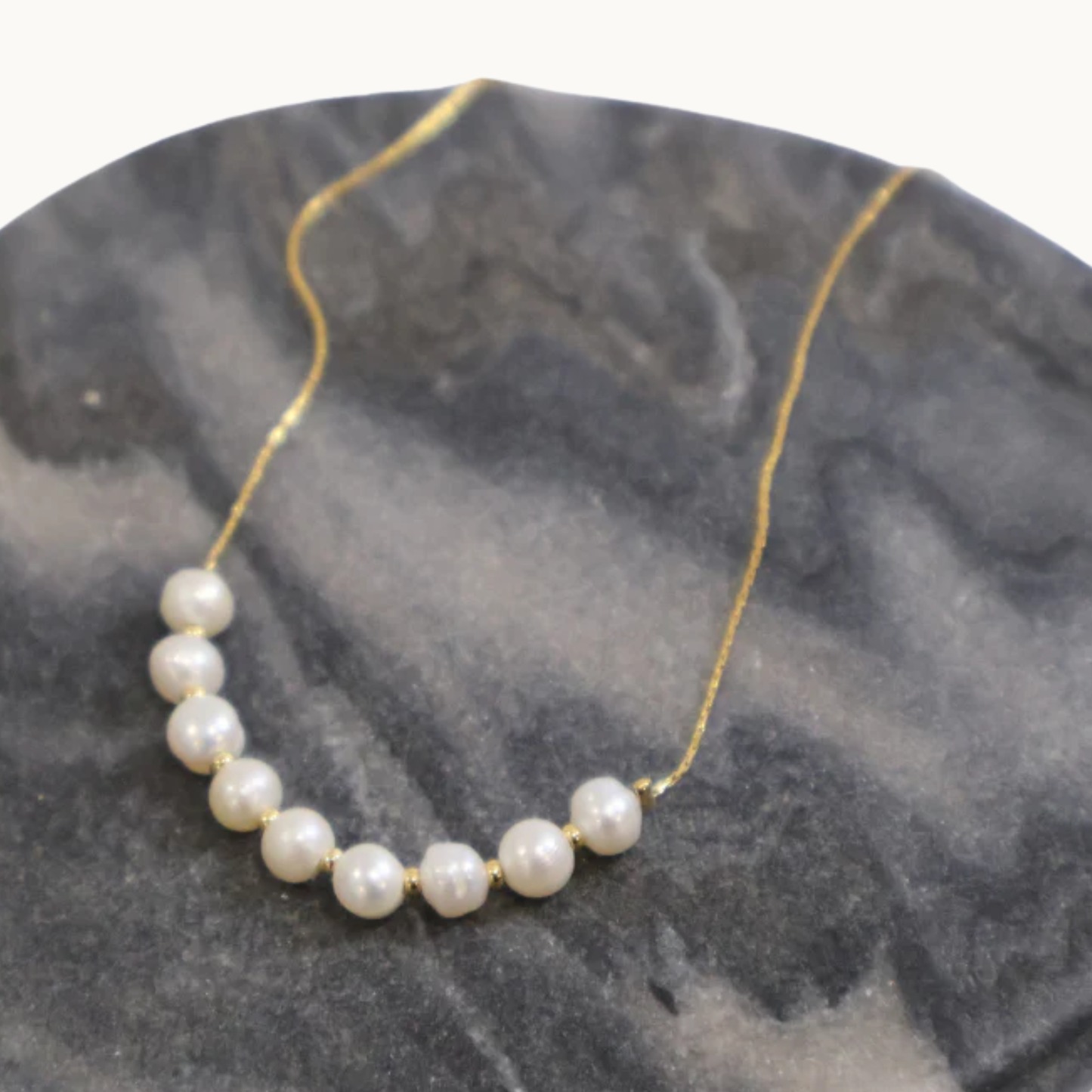 Simple Pearl Necklace - The Effortless Glow for Your Wedding Day and Beyond