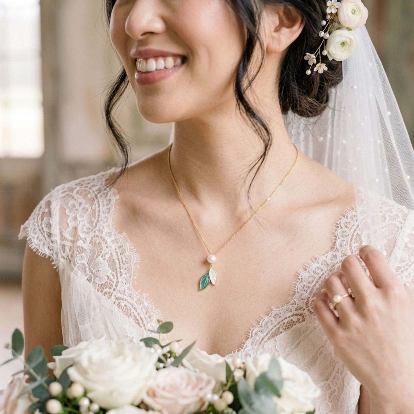 Pearl Leaf Drop Necklace