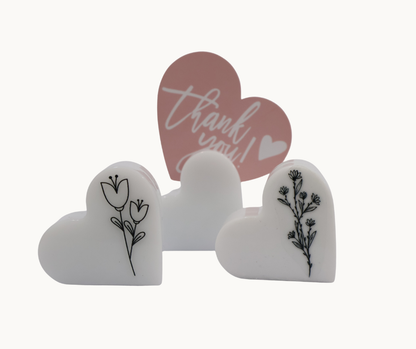 Heart Resin Place Card Holders – Wedding Table Name Holders | Menu, Photo & Card Display Stand
