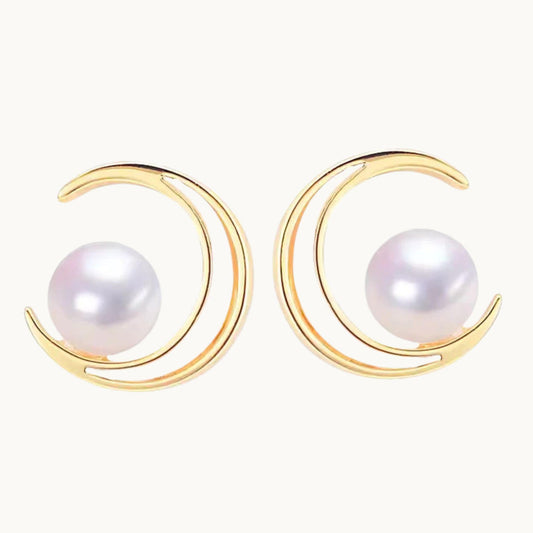 Pearl Moon Earrings – A Little Celestial Magic for Your “I Do”