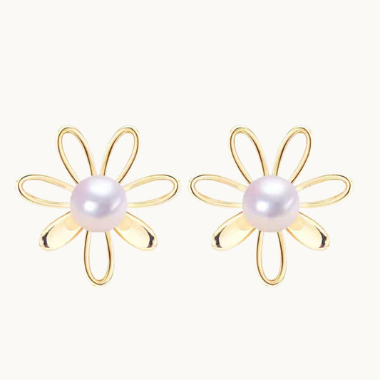 Daisy Pearl Earrings – A Garden Romance You Can Wear
