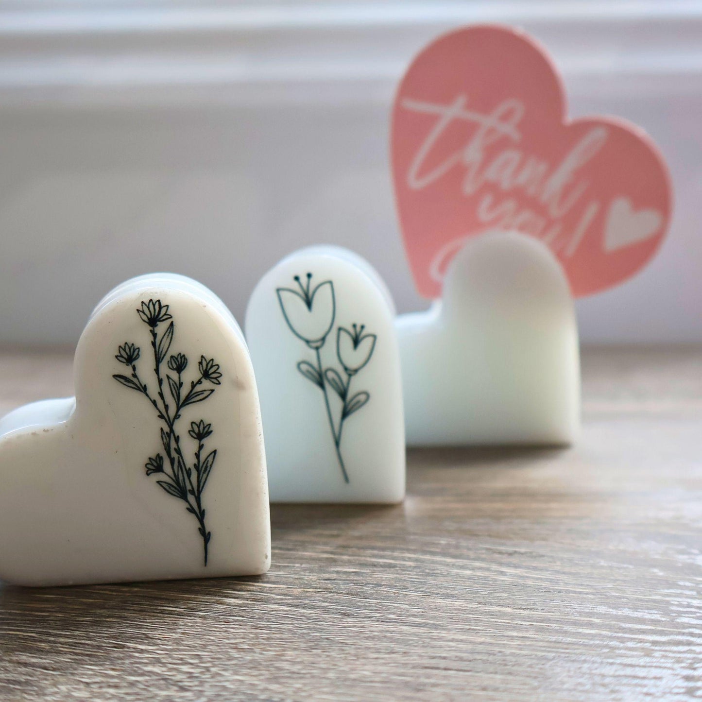 Heart Name Place Cards – Personalised Resin Wedding Table Settings